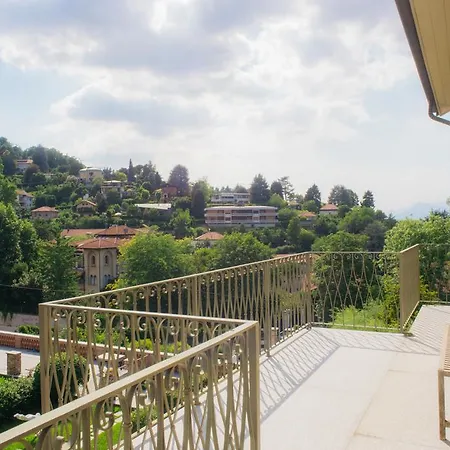Sorrounded In The Nature Five Minutes From Centre Apartment *