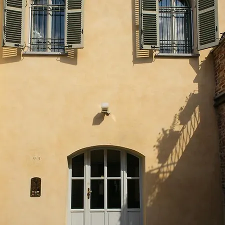Sorrounded In The Nature Five Minutes From Centre Turin