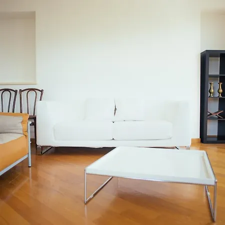 Sorrounded In The Nature Five Minutes From Centre Apartment Turin
